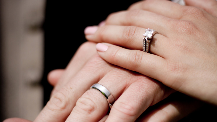 link to Understanding The Cost Of Wedding Rings